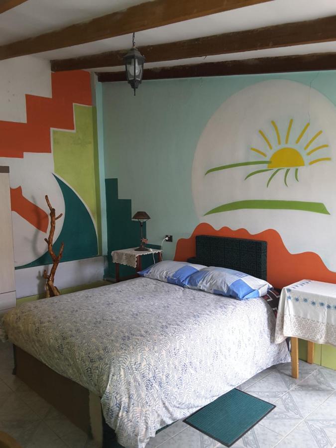 Hostal La Casa Del Sol Copacabana  Exterior photo